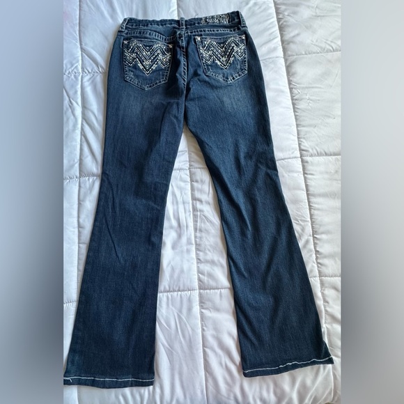 GRACE IN LA WOMEN'S
JEANS - AZTEC Grace Medium Blue Flare Jeans - Picture 7 of 16